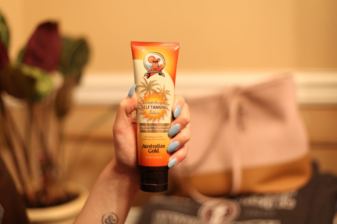 Sunless Tanner by Australian Gold